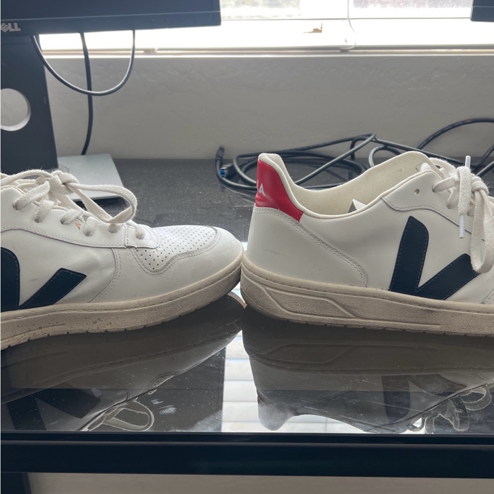 Veja Sneakers